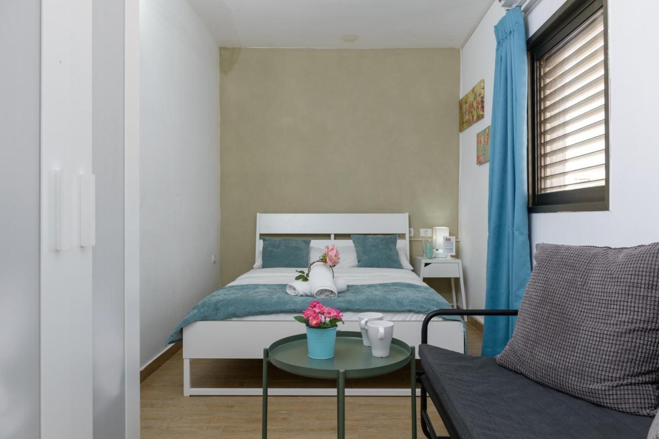 Studio & Apartments On The Beach By Aspentlv Tel Aviv Exterior foto