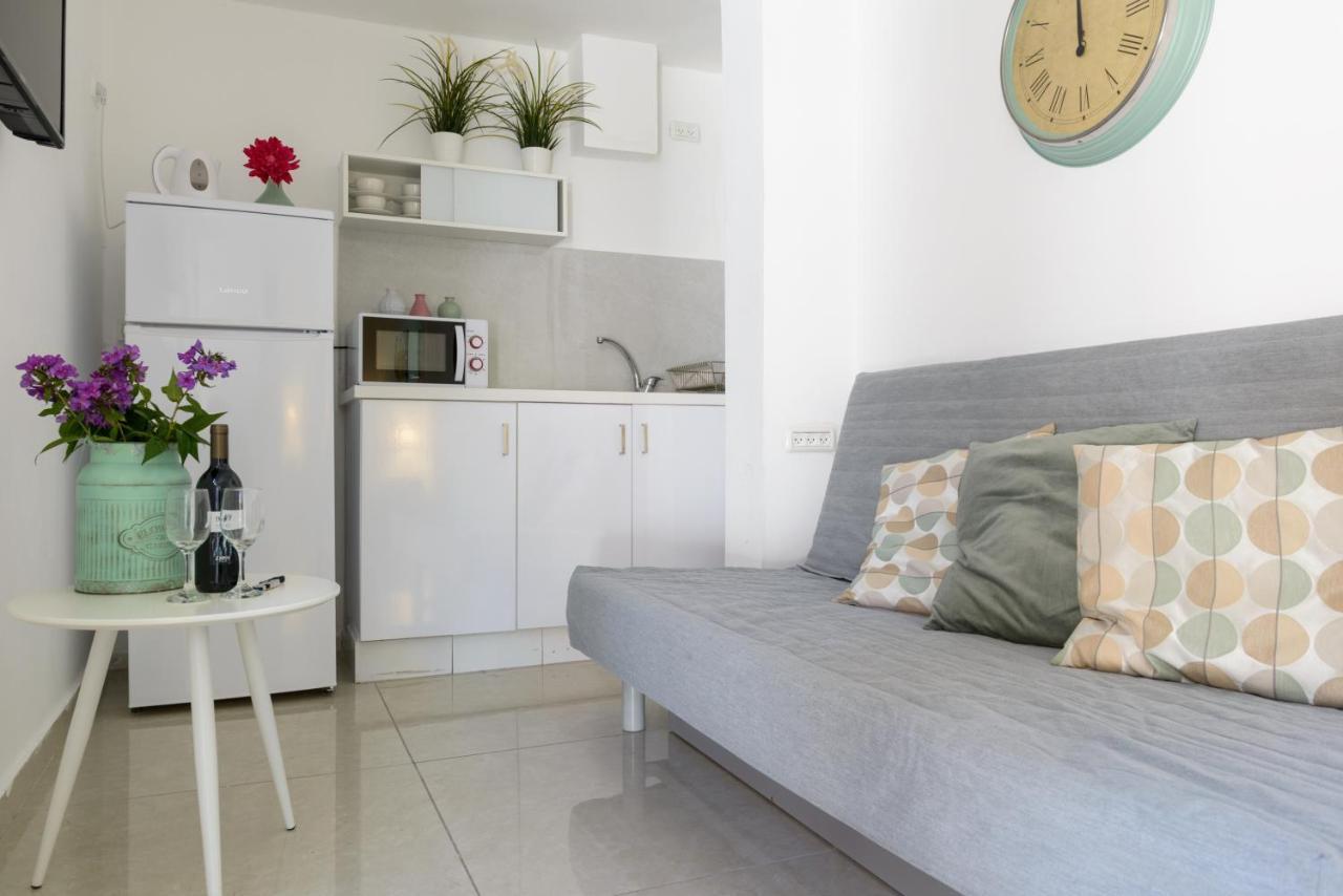 Studio & Apartments On The Beach By Aspentlv Tel Aviv Exterior foto